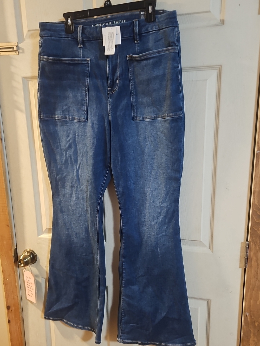 AMERICAN EAGLE CURVY SUPER HIGH RISE FLARE JEAN: NEW WITH TAGS: SIZE 18